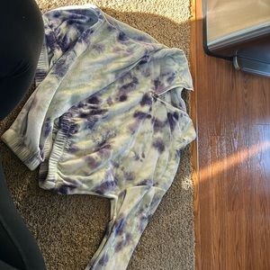 Sweat suit top and bottoms